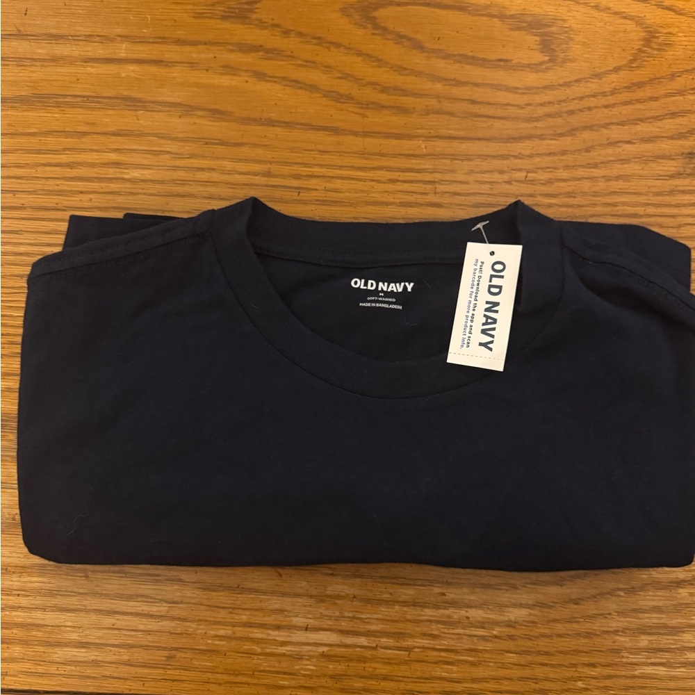 Old Navy Men's Dark Tee